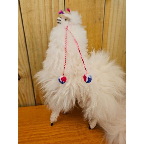 Handcrafted Peruvian Alpaca Wool Figurines - Picture 7 of 12